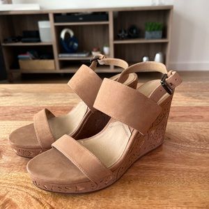 Adrienne Vittadini 9 1/2 Leather and Cork Heel Wedge